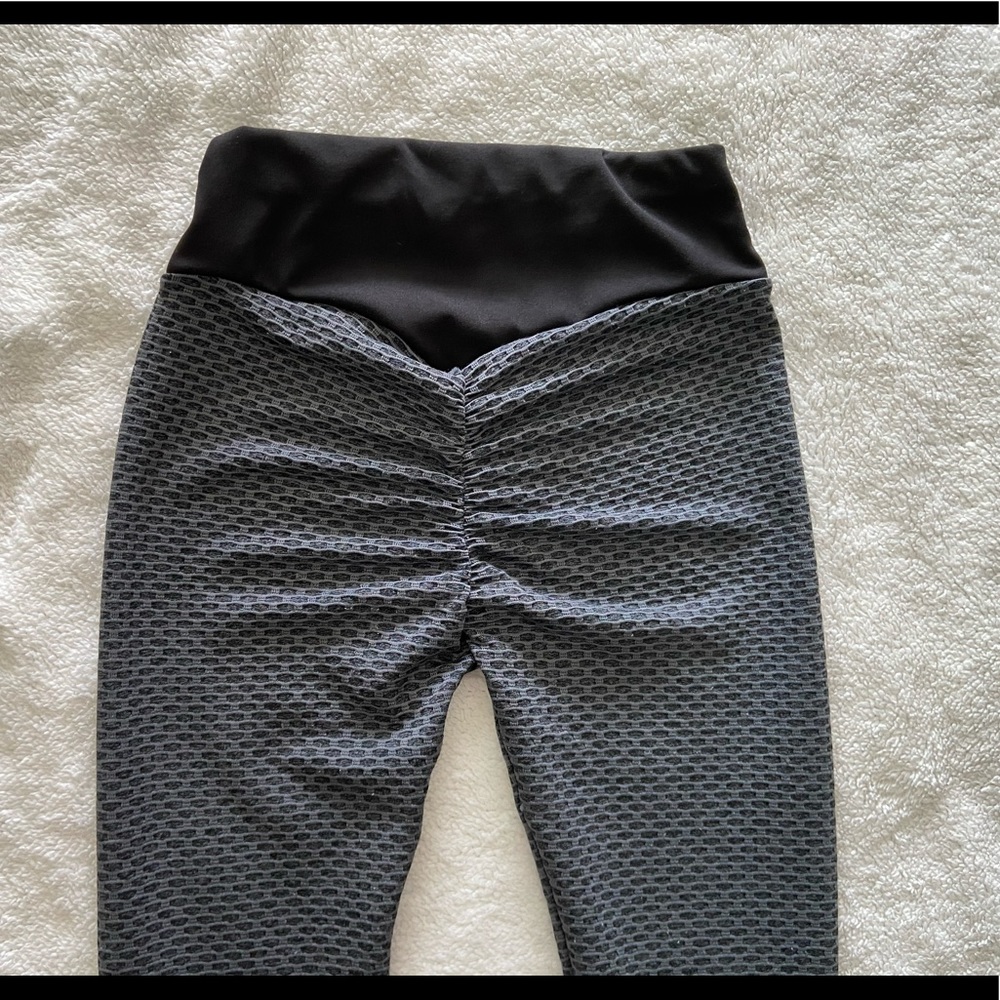SOLD ON MERCARI - Picture 6 of 13